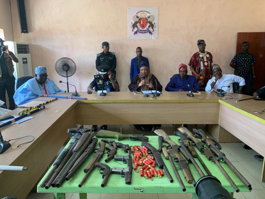 Illegal arms