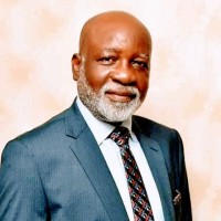 Prof Oluwole Akeredolu