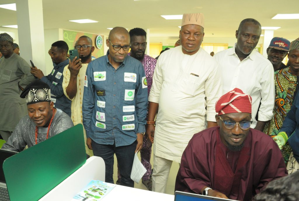 Glo news photo 2